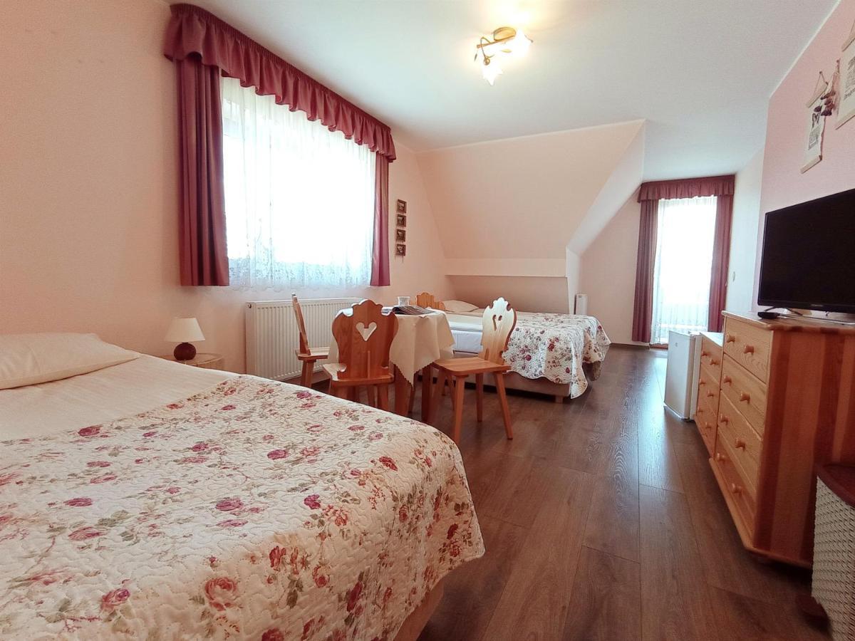 Wynajem Pokoi Rancho Apartment Zab Bagian luar foto